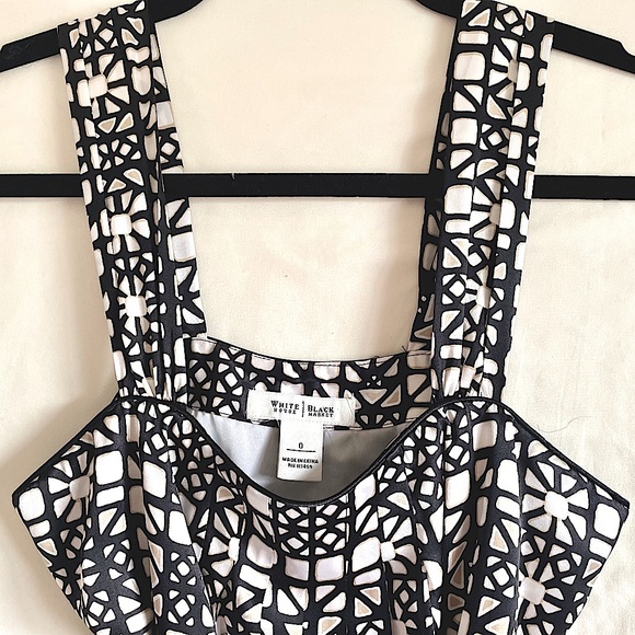 **NWOT** WHITE HOUSE BLACK MARKET, Geometric Pattern Silk Dress w/sash belt - Picture 6 of 11